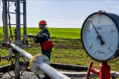 Brent petrol varil fiyatı 65,49 dolarla yükselişe geçti