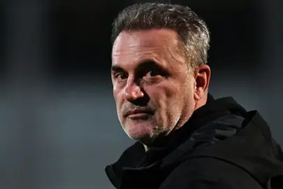 Bursaspor’da Tahsin Tam ile yollar ayrıldı!