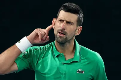 Djokovic'in rakibi çekildi, Sırp tenisçi çeyrek finale yükseldi
