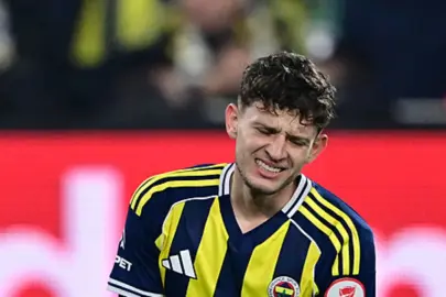 Fenerbahçe'de Sebastian Szymanski'ye sürpriz talip!