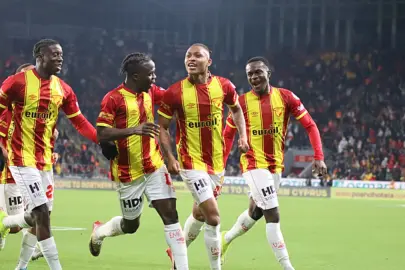 Göztepe'ye Fenerbahçe maçı öncesi iki kötü haber