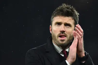 Manchester United, Michael Carrick’e emanet!