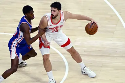 NBA'de 76ers, Rockets'ı uzatmada mağlup etti!
