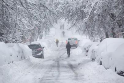 ABD'de soğuk hava alarmı: İki metre kar yağışından 50 milyon kişinin etkilenmesi bekliniyor
