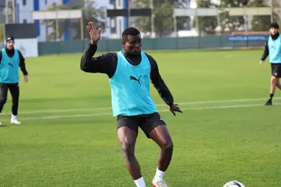 Alanyaspor’da Uchenna Ogundu, Augsburg’a transfer oldu!