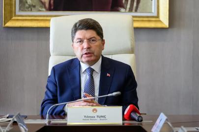 Bakan Tunç: Yeni anayasa millet iradesinin teminatı olacaktır