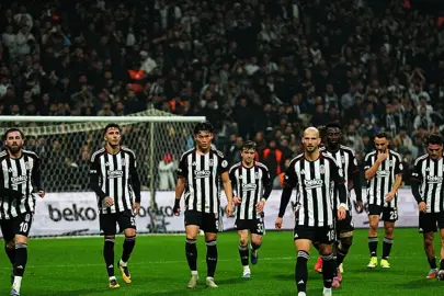 Beşiktaş’ın yenilmezlik serisi 13 maça yükseldi!