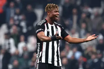 Beşiktaş'ta yeni transfer Emmanuel Agbadou'dan ilk maçında asist sevinci!