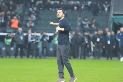 Biz oynadık onlar attı!