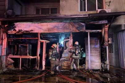 Bursa’da balıkçı dükkânında yangın: İş yeri kullanılamaz hale geldi
