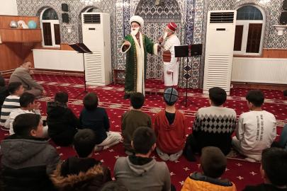 Camide çocuklara Nasreddin Hoca sürprizi