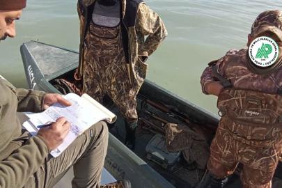 Eğirdir Gölü'nde av denetimi