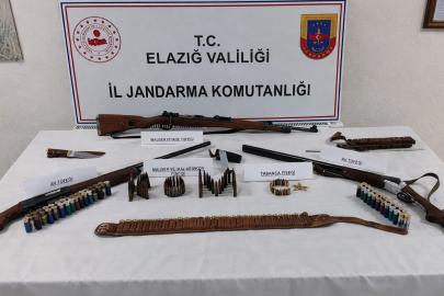 Elazığ'ın Kürk köyünde çok sayıda silah ve mühimmat ele geçirildi