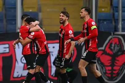 Gençlerbirliği, Gaziantep FK’yı 2 golle geçti!