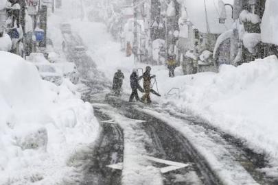 Japonya'da kar felaketi: 46 ölü, 558 yaralı