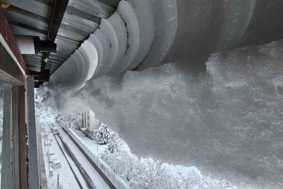 Karın başkenti Bitlis’te kış geri geldi