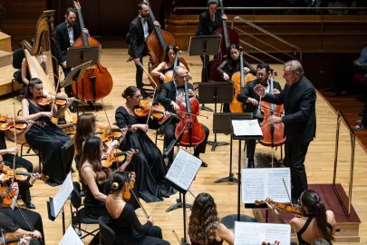 Klasik müziğin ustaları İzmir’de buluştu
