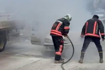 Malatya'da sanayi sitesinde araç yangını