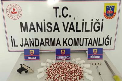 Manisa'da uyuşturucu operasyonu: 3 tutuklama