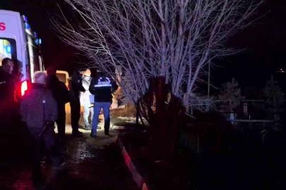 Mezarlıkta çöp poşeti içinde cenin bulundu