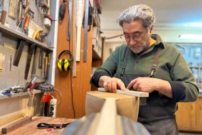 Van’da el emeğiyle üretilen bağlamalar birçok ülkeye gönderiliyor