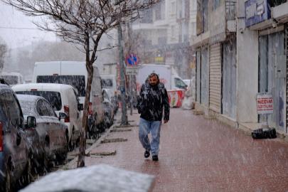 Van’da kar yağışı etkili oldu