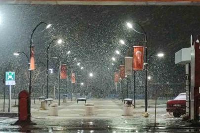 Van’da kar yağışı yeniden etkili oldu