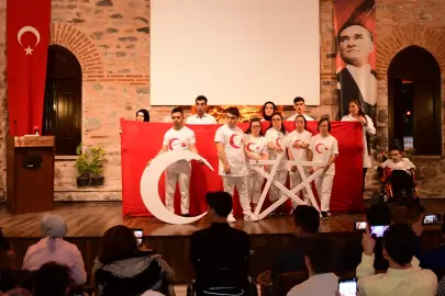 Bursa Osmangazi’de engelli çocuklardan gururlandıran gösteri