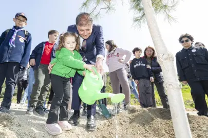 Çocuklara verilen söz tutuldu, fidanlar toprakla buluştu