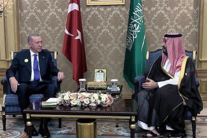 Cumhurbaşkanı Erdoğan, Suudi Arabistan Veliaht Prensi Selman ile görüştü