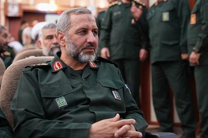 Devrim Muhafızları Komutanı: Düşman şirketlerini terk edin!