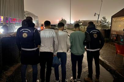 Gaziantep'te yurda kaçak giriş yapan 3 kişi yakalandı
