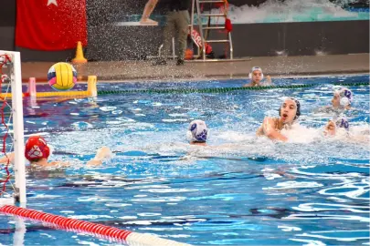 İzmirli Sporcular farklı branşlarda gurur yaşattı