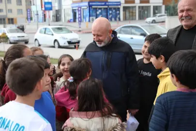 Kayseri Kocasinan'da toprakla büyüyen çocuklar mutlu