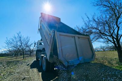 Malatya'da kırsal mahallelerde yol çalışmaları sürüyor