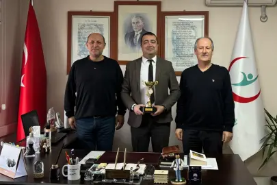 Masa tenisinde şampiyon Keşan İlçe Sağlık