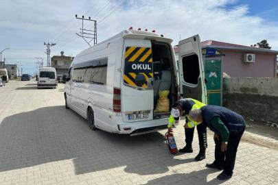 Mersin’de ‘Güvenli Okul Yolu’ kapsamında servis denetimi