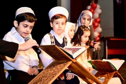 Miniklerin Kur'an-ı Kerim tilaveti duygulandırdı