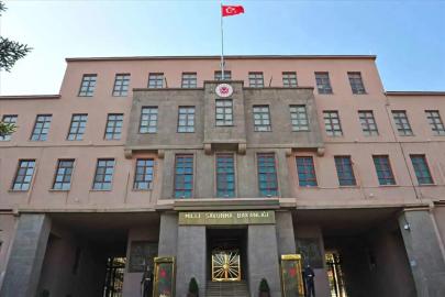MSB: Türkiye hava sahasına giren balistik mühimmat imha edildi