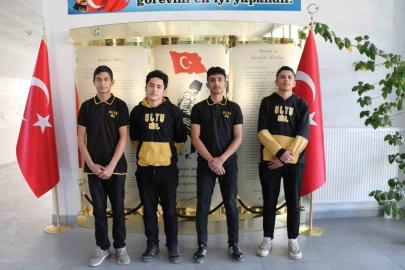 Öğrencilerden öğretmenlerine anlamlı destek