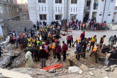 Pakistan'da bombalı saldırı: 2 ölü, 31 yaralı