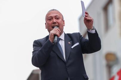 Uşak Belediye Başkanı Yalım, rüşvet operasyonunda gözaltına alındı