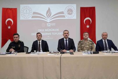 Ağrı’da okul ve yurt güvenliği toplantısı yapıldı