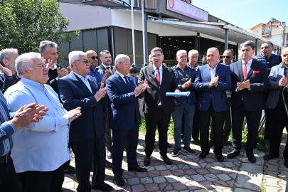 Başkan Dere, seçim ziyaretlerine batı ilçelerden başladı