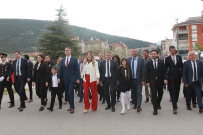 Bucak'ta 23 Nisan coşkusu