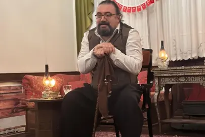 Bursalı meddah tarihi kültürel mirası geleceğe taşıyor