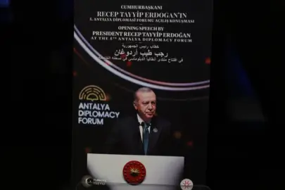 Cumhurbaşkanı Erdoğan’ın ADF konuşması kitabı 3 dilde yayında
