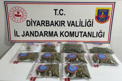 Diyarbakır’da uyuşturucu operasyonları: 23 kilo esrar ele geçirildi