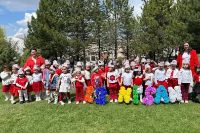 Eskişehir'de çocuklar 23 Nisan’ı oyun evlerinde kutladı