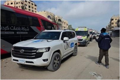 Gazze’den umut yolculuğu: Yaralılar tedavi için Refah’a sevk edildi